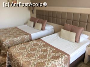 [P13] Miracle Resort Hotel - family room » foto by mishu
 - 
<span class="allrVoted glyphicon glyphicon-heart hidden" id="av865058"></span>
<a class="m-l-10 hidden" id="sv865058" onclick="voting_Foto_DelVot(,865058,16)" role="button">șterge vot <span class="glyphicon glyphicon-remove"></span></a>
<a id="v9865058" class=" c-red"  onclick="voting_Foto_SetVot(865058)" role="button"><span class="glyphicon glyphicon-heart-empty"></span> <b>LIKE</b> = Votează poza</a> <img class="hidden"  id="f865058W9" src="/imagini/loader.gif" border="0" /><span class="AjErrMes hidden" id="e865058ErM"></span>
