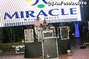 [P02] SEARA DISCO LA MIRACLE » foto by daciu flori
 - 
<span class="allrVoted glyphicon glyphicon-heart hidden" id="av491580"></span>
<a class="m-l-10 hidden" id="sv491580" onclick="voting_Foto_DelVot(,491580,16)" role="button">șterge vot <span class="glyphicon glyphicon-remove"></span></a>
<a id="v9491580" class=" c-red"  onclick="voting_Foto_SetVot(491580)" role="button"><span class="glyphicon glyphicon-heart-empty"></span> <b>LIKE</b> = Votează poza</a> <img class="hidden"  id="f491580W9" src="/imagini/loader.gif" border="0" /><span class="AjErrMes hidden" id="e491580ErM"></span>