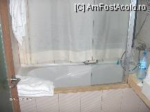 [P47] Cada din baie! Era foarte curat! » foto by dimalexia
 - 
<span class="allrVoted glyphicon glyphicon-heart hidden" id="av94926"></span>
<a class="m-l-10 hidden" id="sv94926" onclick="voting_Foto_DelVot(,94926,171)" role="button">șterge vot <span class="glyphicon glyphicon-remove"></span></a>
<a id="v994926" class=" c-red"  onclick="voting_Foto_SetVot(94926)" role="button"><span class="glyphicon glyphicon-heart-empty"></span> <b>LIKE</b> = Votează poza</a> <img class="hidden"  id="f94926W9" src="/imagini/loader.gif" border="0" /><span class="AjErrMes hidden" id="e94926ErM"></span>