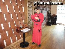 [P38] CIUMALY - chelnerul de la restaurantul asiatic, stia multe cuvinte romanesti. aici ne-am simtit cel mai bine » foto by samalex
 - 
<span class="allrVoted glyphicon glyphicon-heart hidden" id="av87682"></span>
<a class="m-l-10 hidden" id="sv87682" onclick="voting_Foto_DelVot(,87682,171)" role="button">șterge vot <span class="glyphicon glyphicon-remove"></span></a>
<a id="v987682" class=" c-red"  onclick="voting_Foto_SetVot(87682)" role="button"><span class="glyphicon glyphicon-heart-empty"></span> <b>LIKE</b> = Votează poza</a> <img class="hidden"  id="f87682W9" src="/imagini/loader.gif" border="0" /><span class="AjErrMes hidden" id="e87682ErM"></span>