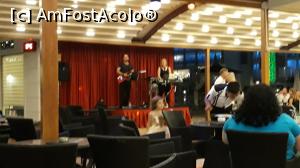 [P36] Muzica veche, melodii faine, italiene... doar textul în germană... era cântată de doi germani pentru germanii din resort... doar că suna... aiurea » foto by Ovi Ovi
 - 
<span class="allrVoted glyphicon glyphicon-heart hidden" id="av1084940"></span>
<a class="m-l-10 hidden" id="sv1084940" onclick="voting_Foto_DelVot(,1084940,175)" role="button">șterge vot <span class="glyphicon glyphicon-remove"></span></a>
<a id="v91084940" class=" c-red"  onclick="voting_Foto_SetVot(1084940)" role="button"><span class="glyphicon glyphicon-heart-empty"></span> <b>LIKE</b> = Votează poza</a> <img class="hidden"  id="f1084940W9" src="/imagini/loader.gif" border="0" /><span class="AjErrMes hidden" id="e1084940ErM"></span>