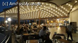 [P45] Partea de terasa " fumători" a restaurantului principal, seara, în timpul cinei » foto by Ovi Ovi
 - 
<span class="allrVoted glyphicon glyphicon-heart hidden" id="av1084951"></span>
<a class="m-l-10 hidden" id="sv1084951" onclick="voting_Foto_DelVot(,1084951,175)" role="button">șterge vot <span class="glyphicon glyphicon-remove"></span></a>
<a id="v91084951" class=" c-red"  onclick="voting_Foto_SetVot(1084951)" role="button"><span class="glyphicon glyphicon-heart-empty"></span> <b>LIKE</b> = Votează poza</a> <img class="hidden"  id="f1084951W9" src="/imagini/loader.gif" border="0" /><span class="AjErrMes hidden" id="e1084951ErM"></span>