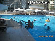 [P10] Barul de la piscina .Si locul unde seara se tineau spectacole . » foto by NUTY*
 - 
<span class="allrVoted glyphicon glyphicon-heart hidden" id="av291759"></span>
<a class="m-l-10 hidden" id="sv291759" onclick="voting_Foto_DelVot(,291759,175)" role="button">șterge vot <span class="glyphicon glyphicon-remove"></span></a>
<a id="v9291759" class=" c-red"  onclick="voting_Foto_SetVot(291759)" role="button"><span class="glyphicon glyphicon-heart-empty"></span> <b>LIKE</b> = Votează poza</a> <img class="hidden"  id="f291759W9" src="/imagini/loader.gif" border="0" /><span class="AjErrMes hidden" id="e291759ErM"></span>