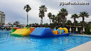 [P40] Botanik Exclusive Resort - la piscină » foto by nicole33
 - 
<span class="allrVoted glyphicon glyphicon-heart hidden" id="av644726"></span>
<a class="m-l-10 hidden" id="sv644726" onclick="voting_Foto_DelVot(,644726,175)" role="button">șterge vot <span class="glyphicon glyphicon-remove"></span></a>
<a id="v9644726" class=" c-red"  onclick="voting_Foto_SetVot(644726)" role="button"><span class="glyphicon glyphicon-heart-empty"></span> <b>LIKE</b> = Votează poza</a> <img class="hidden"  id="f644726W9" src="/imagini/loader.gif" border="0" /><span class="AjErrMes hidden" id="e644726ErM"></span>