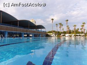 [P30] Singuri în piscina imensă. » foto by calincheita
 - 
<span class="allrVoted glyphicon glyphicon-heart hidden" id="av1234686"></span>
<a class="m-l-10 hidden" id="sv1234686" onclick="voting_Foto_DelVot(,1234686,175)" role="button">șterge vot <span class="glyphicon glyphicon-remove"></span></a>
<a id="v91234686" class=" c-red"  onclick="voting_Foto_SetVot(1234686)" role="button"><span class="glyphicon glyphicon-heart-empty"></span> <b>LIKE</b> = Votează poza</a> <img class="hidden"  id="f1234686W9" src="/imagini/loader.gif" border="0" /><span class="AjErrMes hidden" id="e1234686ErM"></span>
