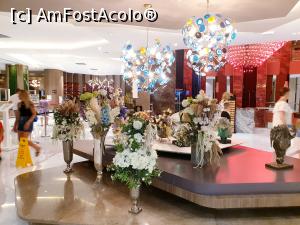 [P08] Aranjamente florale  în lobby. » foto by calincheita
 - 
<span class="allrVoted glyphicon glyphicon-heart hidden" id="av1234664"></span>
<a class="m-l-10 hidden" id="sv1234664" onclick="voting_Foto_DelVot(,1234664,175)" role="button">șterge vot <span class="glyphicon glyphicon-remove"></span></a>
<a id="v91234664" class=" c-red"  onclick="voting_Foto_SetVot(1234664)" role="button"><span class="glyphicon glyphicon-heart-empty"></span> <b>LIKE</b> = Votează poza</a> <img class="hidden"  id="f1234664W9" src="/imagini/loader.gif" border="0" /><span class="AjErrMes hidden" id="e1234664ErM"></span>