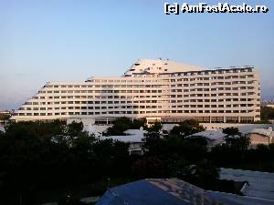 [P12] in fata hotel Titanic » foto by elenaadina
 - 
<span class="allrVoted glyphicon glyphicon-heart hidden" id="av519227"></span>
<a class="m-l-10 hidden" id="sv519227" onclick="voting_Foto_DelVot(,519227,175)" role="button">șterge vot <span class="glyphicon glyphicon-remove"></span></a>
<a id="v9519227" class=" c-red"  onclick="voting_Foto_SetVot(519227)" role="button"><span class="glyphicon glyphicon-heart-empty"></span> <b>LIKE</b> = Votează poza</a> <img class="hidden"  id="f519227W9" src="/imagini/loader.gif" border="0" /><span class="AjErrMes hidden" id="e519227ErM"></span>