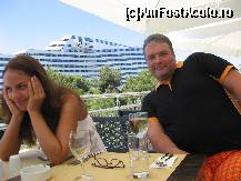 [P35] Pe terasa restaurantului principal, avand in fundal hotelul Titanic » foto by gioko
 - 
<span class="allrVoted glyphicon glyphicon-heart hidden" id="av180502"></span>
<a class="m-l-10 hidden" id="sv180502" onclick="voting_Foto_DelVot(,180502,175)" role="button">șterge vot <span class="glyphicon glyphicon-remove"></span></a>
<a id="v9180502" class=" c-red"  onclick="voting_Foto_SetVot(180502)" role="button"><span class="glyphicon glyphicon-heart-empty"></span> <b>LIKE</b> = Votează poza</a> <img class="hidden"  id="f180502W9" src="/imagini/loader.gif" border="0" /><span class="AjErrMes hidden" id="e180502ErM"></span>