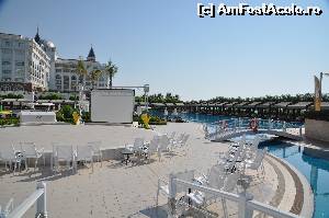 [P14] Peste piscina erau 3 podulete care perimteau accesul dinspre / inspre bar si plaja » foto by Catzus
 - 
<span class="allrVoted glyphicon glyphicon-heart hidden" id="av527706"></span>
<a class="m-l-10 hidden" id="sv527706" onclick="voting_Foto_DelVot(,527706,184)" role="button">șterge vot <span class="glyphicon glyphicon-remove"></span></a>
<a id="v9527706" class=" c-red"  onclick="voting_Foto_SetVot(527706)" role="button"><span class="glyphicon glyphicon-heart-empty"></span> <b>LIKE</b> = Votează poza</a> <img class="hidden"  id="f527706W9" src="/imagini/loader.gif" border="0" /><span class="AjErrMes hidden" id="e527706ErM"></span>