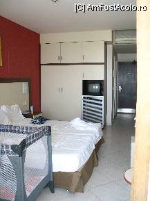 [P03] Camera interior Batihan - foto din balcon » foto by catalinradu
 - 
<span class="allrVoted glyphicon glyphicon-heart hidden" id="av119585"></span>
<a class="m-l-10 hidden" id="sv119585" onclick="voting_Foto_DelVot(,119585,20)" role="button">șterge vot <span class="glyphicon glyphicon-remove"></span></a>
<a id="v9119585" class=" c-red"  onclick="voting_Foto_SetVot(119585)" role="button"><span class="glyphicon glyphicon-heart-empty"></span> <b>LIKE</b> = Votează poza</a> <img class="hidden"  id="f119585W9" src="/imagini/loader.gif" border="0" /><span class="AjErrMes hidden" id="e119585ErM"></span>