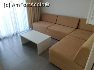 [P36] Batihan Beach Resort - coltarul din camera din fund, pe care l-am pus unul langa altul si l-am facut pat » foto by ⭐ValentinB_88⭐
 - 
<span class="allrVoted glyphicon glyphicon-heart hidden" id="av1305908"></span>
<a class="m-l-10 hidden" id="sv1305908" onclick="voting_Foto_DelVot(,1305908,20)" role="button">șterge vot <span class="glyphicon glyphicon-remove"></span></a>
<a id="v91305908" class=" c-red"  onclick="voting_Foto_SetVot(1305908)" role="button"><span class="glyphicon glyphicon-heart-empty"></span> <b>LIKE</b> = Votează poza</a> <img class="hidden"  id="f1305908W9" src="/imagini/loader.gif" border="0" /><span class="AjErrMes hidden" id="e1305908ErM"></span>