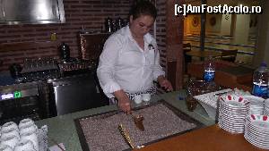 [P11] cafea turceasca la nisip » foto by silvia tudoran
 - 
<span class="allrVoted glyphicon glyphicon-heart hidden" id="av641474"></span>
<a class="m-l-10 hidden" id="sv641474" onclick="voting_Foto_DelVot(,641474,203)" role="button">șterge vot <span class="glyphicon glyphicon-remove"></span></a>
<a id="v9641474" class=" c-red"  onclick="voting_Foto_SetVot(641474)" role="button"><span class="glyphicon glyphicon-heart-empty"></span> <b>LIKE</b> = Votează poza</a> <img class="hidden"  id="f641474W9" src="/imagini/loader.gif" border="0" /><span class="AjErrMes hidden" id="e641474ErM"></span>