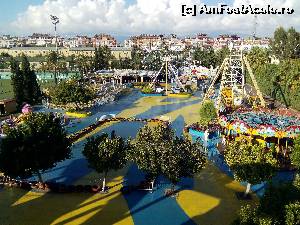 [P12] Lunapark » foto by cosmin01
 - 
<span class="allrVoted glyphicon glyphicon-heart hidden" id="av555668"></span>
<a class="m-l-10 hidden" id="sv555668" onclick="voting_Foto_DelVot(,555668,203)" role="button">șterge vot <span class="glyphicon glyphicon-remove"></span></a>
<a id="v9555668" class=" c-red"  onclick="voting_Foto_SetVot(555668)" role="button"><span class="glyphicon glyphicon-heart-empty"></span> <b>LIKE</b> = Votează poza</a> <img class="hidden"  id="f555668W9" src="/imagini/loader.gif" border="0" /><span class="AjErrMes hidden" id="e555668ErM"></span>