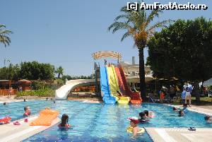 [P12] Topoganul de la piscina mare » foto by raly
 - 
<span class="allrVoted glyphicon glyphicon-heart hidden" id="av647121"></span>
<a class="m-l-10 hidden" id="sv647121" onclick="voting_Foto_DelVot(,647121,203)" role="button">șterge vot <span class="glyphicon glyphicon-remove"></span></a>
<a id="v9647121" class=" c-red"  onclick="voting_Foto_SetVot(647121)" role="button"><span class="glyphicon glyphicon-heart-empty"></span> <b>LIKE</b> = Votează poza</a> <img class="hidden"  id="f647121W9" src="/imagini/loader.gif" border="0" /><span class="AjErrMes hidden" id="e647121ErM"></span>