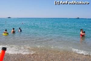 [P07] Intrarea pietroasa in mare » foto by raly
 - 
<span class="allrVoted glyphicon glyphicon-heart hidden" id="av647116"></span>
<a class="m-l-10 hidden" id="sv647116" onclick="voting_Foto_DelVot(,647116,203)" role="button">șterge vot <span class="glyphicon glyphicon-remove"></span></a>
<a id="v9647116" class=" c-red"  onclick="voting_Foto_SetVot(647116)" role="button"><span class="glyphicon glyphicon-heart-empty"></span> <b>LIKE</b> = Votează poza</a> <img class="hidden"  id="f647116W9" src="/imagini/loader.gif" border="0" /><span class="AjErrMes hidden" id="e647116ErM"></span>