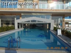 [P40] piscina văzută de afară » foto by zlatna
 - 
<span class="allrVoted glyphicon glyphicon-heart hidden" id="av983166"></span>
<a class="m-l-10 hidden" id="sv983166" onclick="voting_Foto_DelVot(,983166,208)" role="button">șterge vot <span class="glyphicon glyphicon-remove"></span></a>
<a id="v9983166" class=" c-red"  onclick="voting_Foto_SetVot(983166)" role="button"><span class="glyphicon glyphicon-heart-empty"></span> <b>LIKE</b> = Votează poza</a> <img class="hidden"  id="f983166W9" src="/imagini/loader.gif" border="0" /><span class="AjErrMes hidden" id="e983166ErM"></span>