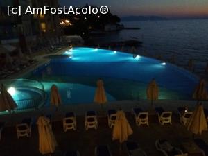 [P45] Cealaltă piscină noaptea » foto by zlatna
 - 
<span class="allrVoted glyphicon glyphicon-heart hidden" id="av983171"></span>
<a class="m-l-10 hidden" id="sv983171" onclick="voting_Foto_DelVot(,983171,208)" role="button">șterge vot <span class="glyphicon glyphicon-remove"></span></a>
<a id="v9983171" class=" c-red"  onclick="voting_Foto_SetVot(983171)" role="button"><span class="glyphicon glyphicon-heart-empty"></span> <b>LIKE</b> = Votează poza</a> <img class="hidden"  id="f983171W9" src="/imagini/loader.gif" border="0" /><span class="AjErrMes hidden" id="e983171ErM"></span>
