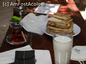 [P18] plăcinte, ceai şi ayran » foto by cris1971
 - 
<span class="allrVoted glyphicon glyphicon-heart hidden" id="av1245100"></span>
<a class="m-l-10 hidden" id="sv1245100" onclick="voting_Foto_DelVot(,1245100,212)" role="button">șterge vot <span class="glyphicon glyphicon-remove"></span></a>
<a id="v91245100" class=" c-red"  onclick="voting_Foto_SetVot(1245100)" role="button"><span class="glyphicon glyphicon-heart-empty"></span> <b>LIKE</b> = Votează poza</a> <img class="hidden"  id="f1245100W9" src="/imagini/loader.gif" border="0" /><span class="AjErrMes hidden" id="e1245100ErM"></span>