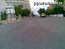 [P42] Sea Light Resort - punct de pază și barieră la intrarea în hotel » foto by nicole33
 - 
<span class="allrVoted glyphicon glyphicon-heart hidden" id="av390573"></span>
<a class="m-l-10 hidden" id="sv390573" onclick="voting_Foto_DelVot(,390573,215)" role="button">șterge vot <span class="glyphicon glyphicon-remove"></span></a>
<a id="v9390573" class=" c-red"  onclick="voting_Foto_SetVot(390573)" role="button"><span class="glyphicon glyphicon-heart-empty"></span> <b>LIKE</b> = Votează poza</a> <img class="hidden"  id="f390573W9" src="/imagini/loader.gif" border="0" /><span class="AjErrMes hidden" id="e390573ErM"></span>