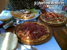[P51] Sea Light Resort - alt prânz nesănătos la beach bar, deși pizza cu ciuperci era chiar bună » foto by nicole33
 - 
<span class="allrVoted glyphicon glyphicon-heart hidden" id="av390582"></span>
<a class="m-l-10 hidden" id="sv390582" onclick="voting_Foto_DelVot(,390582,215)" role="button">șterge vot <span class="glyphicon glyphicon-remove"></span></a>
<a id="v9390582" class=" c-red"  onclick="voting_Foto_SetVot(390582)" role="button"><span class="glyphicon glyphicon-heart-empty"></span> <b>LIKE</b> = Votează poza</a> <img class="hidden"  id="f390582W9" src="/imagini/loader.gif" border="0" /><span class="AjErrMes hidden" id="e390582ErM"></span>