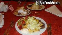 [P10] NU COMMENT!Cina la Sea Light » foto by ana anghel
 - 
<span class="allrVoted glyphicon glyphicon-heart hidden" id="av213343"></span>
<a class="m-l-10 hidden" id="sv213343" onclick="voting_Foto_DelVot(,213343,215)" role="button">șterge vot <span class="glyphicon glyphicon-remove"></span></a>
<a id="v9213343" class=" c-red"  onclick="voting_Foto_SetVot(213343)" role="button"><span class="glyphicon glyphicon-heart-empty"></span> <b>LIKE</b> = Votează poza</a> <img class="hidden"  id="f213343W9" src="/imagini/loader.gif" border="0" /><span class="AjErrMes hidden" id="e213343ErM"></span>