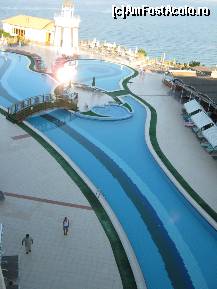 [P15] piscina vazuta de la etajul 8 » foto by corsso
 - 
<span class="allrVoted glyphicon glyphicon-heart hidden" id="av17135"></span>
<a class="m-l-10 hidden" id="sv17135" onclick="voting_Foto_DelVot(,17135,215)" role="button">șterge vot <span class="glyphicon glyphicon-remove"></span></a>
<a id="v917135" class=" c-red"  onclick="voting_Foto_SetVot(17135)" role="button"><span class="glyphicon glyphicon-heart-empty"></span> <b>LIKE</b> = Votează poza</a> <img class="hidden"  id="f17135W9" src="/imagini/loader.gif" border="0" /><span class="AjErrMes hidden" id="e17135ErM"></span>