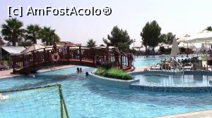 [P06] Micul podeț peste piscine.  » foto by ovidiuyepi
 - 
<span class="allrVoted glyphicon glyphicon-heart hidden" id="av800864"></span>
<a class="m-l-10 hidden" id="sv800864" onclick="voting_Foto_DelVot(,800864,215)" role="button">șterge vot <span class="glyphicon glyphicon-remove"></span></a>
<a id="v9800864" class=" c-red"  onclick="voting_Foto_SetVot(800864)" role="button"><span class="glyphicon glyphicon-heart-empty"></span> <b>LIKE</b> = Votează poza</a> <img class="hidden"  id="f800864W9" src="/imagini/loader.gif" border="0" /><span class="AjErrMes hidden" id="e800864ErM"></span>