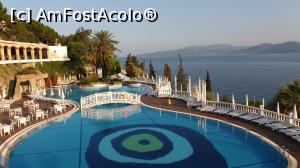 [P05] o parte din piscina » foto by elenaadina
 - 
<span class="allrVoted glyphicon glyphicon-heart hidden" id="av988254"></span>
<a class="m-l-10 hidden" id="sv988254" onclick="voting_Foto_DelVot(,988254,224)" role="button">șterge vot <span class="glyphicon glyphicon-remove"></span></a>
<a id="v9988254" class=" c-red"  onclick="voting_Foto_SetVot(988254)" role="button"><span class="glyphicon glyphicon-heart-empty"></span> <b>LIKE</b> = Votează poza</a> <img class="hidden"  id="f988254W9" src="/imagini/loader.gif" border="0" /><span class="AjErrMes hidden" id="e988254ErM"></span>