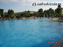 [P11] Piscina principala » foto by neapuiu
 - 
<span class="allrVoted glyphicon glyphicon-heart hidden" id="av10133"></span>
<a class="m-l-10 hidden" id="sv10133" onclick="voting_Foto_DelVot(,10133,226)" role="button">șterge vot <span class="glyphicon glyphicon-remove"></span></a>
<a id="v910133" class=" c-red"  onclick="voting_Foto_SetVot(10133)" role="button"><span class="glyphicon glyphicon-heart-empty"></span> <b>LIKE</b> = Votează poza</a> <img class="hidden"  id="f10133W9" src="/imagini/loader.gif" border="0" /><span class="AjErrMes hidden" id="e10133ErM"></span>