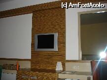 [P02] Televizorul din camera si o parte din mobilier, totul nou » foto by alinviola
 - 
<span class="allrVoted glyphicon glyphicon-heart hidden" id="av2806"></span>
<a class="m-l-10 hidden" id="sv2806" onclick="voting_Foto_DelVot(,2806,258)" role="button">șterge vot <span class="glyphicon glyphicon-remove"></span></a>
<a id="v92806" class=" c-red"  onclick="voting_Foto_SetVot(2806)" role="button"><span class="glyphicon glyphicon-heart-empty"></span> <b>LIKE</b> = Votează poza</a> <img class="hidden"  id="f2806W9" src="/imagini/loader.gif" border="0" /><span class="AjErrMes hidden" id="e2806ErM"></span>