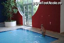 [P28] Aici e sectiunea pentru copii de la piscinele interioare unde gasiti un jacuzzi, o piscina mare precum si nelipsitul bar unde dupa-amiaza are fursecuri si prajiturele super bune. » foto by droniucm
 - 
<span class="allrVoted glyphicon glyphicon-heart hidden" id="av144430"></span>
<a class="m-l-10 hidden" id="sv144430" onclick="voting_Foto_DelVot(,144430,263)" role="button">șterge vot <span class="glyphicon glyphicon-remove"></span></a>
<a id="v9144430" class=" c-red"  onclick="voting_Foto_SetVot(144430)" role="button"><span class="glyphicon glyphicon-heart-empty"></span> <b>LIKE</b> = Votează poza</a> <img class="hidden"  id="f144430W9" src="/imagini/loader.gif" border="0" /><span class="AjErrMes hidden" id="e144430ErM"></span>