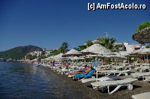 [P22] Marmaris Beach » foto by diana.alexandra
 - 
<span class="allrVoted glyphicon glyphicon-heart hidden" id="av360577"></span>
<a class="m-l-10 hidden" id="sv360577" onclick="voting_Foto_DelVot(,360577,284)" role="button">șterge vot <span class="glyphicon glyphicon-remove"></span></a>
<a id="v9360577" class=" c-red"  onclick="voting_Foto_SetVot(360577)" role="button"><span class="glyphicon glyphicon-heart-empty"></span> <b>LIKE</b> = Votează poza</a> <img class="hidden"  id="f360577W9" src="/imagini/loader.gif" border="0" /><span class="AjErrMes hidden" id="e360577ErM"></span>