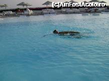 [P01] Poza la piscina mare de sus acolo unde dupa cum se vad sunt si vestitel sezlonguri in apa!!! » foto by romantic
 - 
<span class="allrVoted glyphicon glyphicon-heart hidden" id="av220159"></span>
<a class="m-l-10 hidden" id="sv220159" onclick="voting_Foto_DelVot(,220159,3)" role="button">șterge vot <span class="glyphicon glyphicon-remove"></span></a>
<a id="v9220159" class=" c-red"  onclick="voting_Foto_SetVot(220159)" role="button"><span class="glyphicon glyphicon-heart-empty"></span> <b>LIKE</b> = Votează poza</a> <img class="hidden"  id="f220159W9" src="/imagini/loader.gif" border="0" /><span class="AjErrMes hidden" id="e220159ErM"></span>