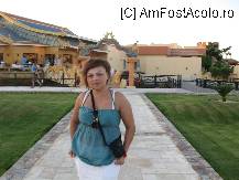 [P16] in fata restaurantului asiatic » foto by macra dorina*
 - 
<span class="allrVoted glyphicon glyphicon-heart hidden" id="av95180"></span>
<a class="m-l-10 hidden" id="sv95180" onclick="voting_Foto_DelVot(,95180,30)" role="button">șterge vot <span class="glyphicon glyphicon-remove"></span></a>
<a id="v995180" class=" c-red"  onclick="voting_Foto_SetVot(95180)" role="button"><span class="glyphicon glyphicon-heart-empty"></span> <b>LIKE</b> = Votează poza</a> <img class="hidden"  id="f95180W9" src="/imagini/loader.gif" border="0" /><span class="AjErrMes hidden" id="e95180ErM"></span>