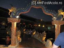 [P06] intrarea la restaurantul asiatic » foto by macra dorina*
 - 
<span class="allrVoted glyphicon glyphicon-heart hidden" id="av95170"></span>
<a class="m-l-10 hidden" id="sv95170" onclick="voting_Foto_DelVot(,95170,30)" role="button">șterge vot <span class="glyphicon glyphicon-remove"></span></a>
<a id="v995170" class=" c-red"  onclick="voting_Foto_SetVot(95170)" role="button"><span class="glyphicon glyphicon-heart-empty"></span> <b>LIKE</b> = Votează poza</a> <img class="hidden"  id="f95170W9" src="/imagini/loader.gif" border="0" /><span class="AjErrMes hidden" id="e95170ErM"></span>