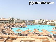 [P19] piscina2 » foto by station5*
 - 
<span class="allrVoted glyphicon glyphicon-heart hidden" id="av216656"></span>
<a class="m-l-10 hidden" id="sv216656" onclick="voting_Foto_DelVot(,216656,30)" role="button">șterge vot <span class="glyphicon glyphicon-remove"></span></a>
<a id="v9216656" class=" c-red"  onclick="voting_Foto_SetVot(216656)" role="button"><span class="glyphicon glyphicon-heart-empty"></span> <b>LIKE</b> = Votează poza</a> <img class="hidden"  id="f216656W9" src="/imagini/loader.gif" border="0" /><span class="AjErrMes hidden" id="e216656ErM"></span>