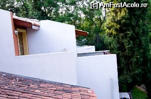 [P22] Balconul unei camere din bungalou » foto by cdiana
 - 
<span class="allrVoted glyphicon glyphicon-heart hidden" id="av532726"></span>
<a class="m-l-10 hidden" id="sv532726" onclick="voting_Foto_DelVot(,532726,309)" role="button">șterge vot <span class="glyphicon glyphicon-remove"></span></a>
<a id="v9532726" class=" c-red"  onclick="voting_Foto_SetVot(532726)" role="button"><span class="glyphicon glyphicon-heart-empty"></span> <b>LIKE</b> = Votează poza</a> <img class="hidden"  id="f532726W9" src="/imagini/loader.gif" border="0" /><span class="AjErrMes hidden" id="e532726ErM"></span>