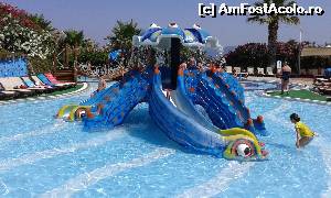 [P01] piscina principala copii » foto by dragos45
 - 
<span class="allrVoted glyphicon glyphicon-heart hidden" id="av630327"></span>
<a class="m-l-10 hidden" id="sv630327" onclick="voting_Foto_DelVot(,630327,309)" role="button">șterge vot <span class="glyphicon glyphicon-remove"></span></a>
<a id="v9630327" class=" c-red"  onclick="voting_Foto_SetVot(630327)" role="button"><span class="glyphicon glyphicon-heart-empty"></span> <b>LIKE</b> = Votează poza</a> <img class="hidden"  id="f630327W9" src="/imagini/loader.gif" border="0" /><span class="AjErrMes hidden" id="e630327ErM"></span>