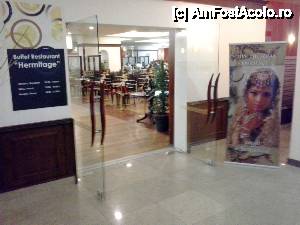 [P36] Meliã Grand Hermitage - restaurantul Hermitage, seara „asiatică” » foto by Dragoș_MD
 - 
<span class="allrVoted glyphicon glyphicon-heart hidden" id="av556105"></span>
<a class="m-l-10 hidden" id="sv556105" onclick="voting_Foto_DelVot(,556105,349)" role="button">șterge vot <span class="glyphicon glyphicon-remove"></span></a>
<a id="v9556105" class=" c-red"  onclick="voting_Foto_SetVot(556105)" role="button"><span class="glyphicon glyphicon-heart-empty"></span> <b>LIKE</b> = Votează poza</a> <img class="hidden"  id="f556105W9" src="/imagini/loader.gif" border="0" /><span class="AjErrMes hidden" id="e556105ErM"></span>
