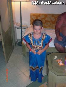 [P24] baietelul probeaza hainele ce i le am cumparat » foto by sorin stelistul
 - 
<span class="allrVoted glyphicon glyphicon-heart hidden" id="av191529"></span>
<a class="m-l-10 hidden" id="sv191529" onclick="voting_Foto_DelVot(,191529,362)" role="button">șterge vot <span class="glyphicon glyphicon-remove"></span></a>
<a id="v9191529" class=" c-red"  onclick="voting_Foto_SetVot(191529)" role="button"><span class="glyphicon glyphicon-heart-empty"></span> <b>LIKE</b> = Votează poza</a> <img class="hidden"  id="f191529W9" src="/imagini/loader.gif" border="0" /><span class="AjErrMes hidden" id="e191529ErM"></span>