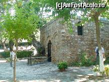 [P31] Casa Fecioarei Maria » foto by iulibv
 - 
<span class="allrVoted glyphicon glyphicon-heart hidden" id="av112083"></span>
<a class="m-l-10 hidden" id="sv112083" onclick="voting_Foto_DelVot(,112083,366)" role="button">șterge vot <span class="glyphicon glyphicon-remove"></span></a>
<a id="v9112083" class=" c-red"  onclick="voting_Foto_SetVot(112083)" role="button"><span class="glyphicon glyphicon-heart-empty"></span> <b>LIKE</b> = Votează poza</a> <img class="hidden"  id="f112083W9" src="/imagini/loader.gif" border="0" /><span class="AjErrMes hidden" id="e112083ErM"></span>