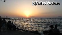 [P04] Splendid apus de soare - port Kusadasi » foto by annaluisa
 - 
<span class="allrVoted glyphicon glyphicon-heart hidden" id="av87463"></span>
<a class="m-l-10 hidden" id="sv87463" onclick="voting_Foto_DelVot(,87463,366)" role="button">șterge vot <span class="glyphicon glyphicon-remove"></span></a>
<a id="v987463" class=" c-red"  onclick="voting_Foto_SetVot(87463)" role="button"><span class="glyphicon glyphicon-heart-empty"></span> <b>LIKE</b> = Votează poza</a> <img class="hidden"  id="f87463W9" src="/imagini/loader.gif" border="0" /><span class="AjErrMes hidden" id="e87463ErM"></span>