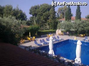 [P03] Piscina,gradina de la Philoxenia bungalows » foto by penelopa
 - 
<span class="allrVoted glyphicon glyphicon-heart hidden" id="av455969"></span>
<a class="m-l-10 hidden" id="sv455969" onclick="voting_Foto_DelVot(,455969,369)" role="button">șterge vot <span class="glyphicon glyphicon-remove"></span></a>
<a id="v9455969" class=" c-red"  onclick="voting_Foto_SetVot(455969)" role="button"><span class="glyphicon glyphicon-heart-empty"></span> <b>LIKE</b> = Votează poza</a> <img class="hidden"  id="f455969W9" src="/imagini/loader.gif" border="0" /><span class="AjErrMes hidden" id="e455969ErM"></span>