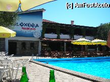 [P01] piscina si barul » foto by Andox
 - 
<span class="allrVoted glyphicon glyphicon-heart hidden" id="av142"></span>
<a class="m-l-10 hidden" id="sv142" onclick="voting_Foto_DelVot(,142,369)" role="button">șterge vot <span class="glyphicon glyphicon-remove"></span></a>
<a id="v9142" class=" c-red"  onclick="voting_Foto_SetVot(142)" role="button"><span class="glyphicon glyphicon-heart-empty"></span> <b>LIKE</b> = Votează poza</a> <img class="hidden"  id="f142W9" src="/imagini/loader.gif" border="0" /><span class="AjErrMes hidden" id="e142ErM"></span>