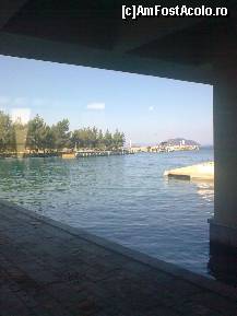 [P10] Marina... văzută din interiorul hotelului Meliton » foto by Aeerdna*
 - 
<span class="allrVoted glyphicon glyphicon-heart hidden" id="av247369"></span>
<a class="m-l-10 hidden" id="sv247369" onclick="voting_Foto_DelVot(,247369,374)" role="button">șterge vot <span class="glyphicon glyphicon-remove"></span></a>
<a id="v9247369" class=" c-red"  onclick="voting_Foto_SetVot(247369)" role="button"><span class="glyphicon glyphicon-heart-empty"></span> <b>LIKE</b> = Votează poza</a> <img class="hidden"  id="f247369W9" src="/imagini/loader.gif" border="0" /><span class="AjErrMes hidden" id="e247369ErM"></span>