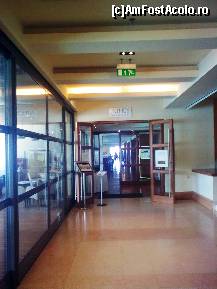 [P13] Intrarea la restaurantul Athos... » foto by Aeerdna*
 - 
<span class="allrVoted glyphicon glyphicon-heart hidden" id="av247375"></span>
<a class="m-l-10 hidden" id="sv247375" onclick="voting_Foto_DelVot(,247375,374)" role="button">șterge vot <span class="glyphicon glyphicon-remove"></span></a>
<a id="v9247375" class=" c-red"  onclick="voting_Foto_SetVot(247375)" role="button"><span class="glyphicon glyphicon-heart-empty"></span> <b>LIKE</b> = Votează poza</a> <img class="hidden"  id="f247375W9" src="/imagini/loader.gif" border="0" /><span class="AjErrMes hidden" id="e247375ErM"></span>