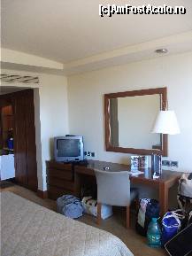 [P09] Hotel Meliton-o parte din camera » foto by neagu
 - 
<span class="allrVoted glyphicon glyphicon-heart hidden" id="av350004"></span>
<a class="m-l-10 hidden" id="sv350004" onclick="voting_Foto_DelVot(,350004,374)" role="button">șterge vot <span class="glyphicon glyphicon-remove"></span></a>
<a id="v9350004" class=" c-red"  onclick="voting_Foto_SetVot(350004)" role="button"><span class="glyphicon glyphicon-heart-empty"></span> <b>LIKE</b> = Votează poza</a> <img class="hidden"  id="f350004W9" src="/imagini/loader.gif" border="0" /><span class="AjErrMes hidden" id="e350004ErM"></span>