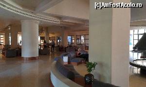 [P03] Meliton Deluxe [Porto Carras Resort] - lobby.  » foto by bogumil
 - 
<span class="allrVoted glyphicon glyphicon-heart hidden" id="av615743"></span>
<a class="m-l-10 hidden" id="sv615743" onclick="voting_Foto_DelVot(,615743,374)" role="button">șterge vot <span class="glyphicon glyphicon-remove"></span></a>
<a id="v9615743" class=" c-red"  onclick="voting_Foto_SetVot(615743)" role="button"><span class="glyphicon glyphicon-heart-empty"></span> <b>LIKE</b> = Votează poza</a> <img class="hidden"  id="f615743W9" src="/imagini/loader.gif" border="0" /><span class="AjErrMes hidden" id="e615743ErM"></span>