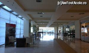 [P07] Meliton Deluxe [Porto Carras Resort] - prin lobby.  » foto by bogumil
 - 
<span class="allrVoted glyphicon glyphicon-heart hidden" id="av615750"></span>
<a class="m-l-10 hidden" id="sv615750" onclick="voting_Foto_DelVot(,615750,374)" role="button">șterge vot <span class="glyphicon glyphicon-remove"></span></a>
<a id="v9615750" class=" c-red"  onclick="voting_Foto_SetVot(615750)" role="button"><span class="glyphicon glyphicon-heart-empty"></span> <b>LIKE</b> = Votează poza</a> <img class="hidden"  id="f615750W9" src="/imagini/loader.gif" border="0" /><span class="AjErrMes hidden" id="e615750ErM"></span>