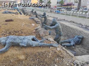 [P27] Muzeul Respect pentru Istorie din portul Eceabat » foto by ilee
 - 
<span class="allrVoted glyphicon glyphicon-heart hidden" id="av1381937"></span>
<a class="m-l-10 hidden" id="sv1381937" onclick="voting_Foto_DelVot(,1381937,377)" role="button">șterge vot <span class="glyphicon glyphicon-remove"></span></a>
<a id="v91381937" class=" c-red"  onclick="voting_Foto_SetVot(1381937)" role="button"><span class="glyphicon glyphicon-heart-empty"></span> <b>LIKE</b> = Votează poza</a> <img class="hidden"  id="f1381937W9" src="/imagini/loader.gif" border="0" /><span class="AjErrMes hidden" id="e1381937ErM"></span>